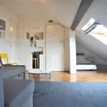 Santos - Upper Loft With River View